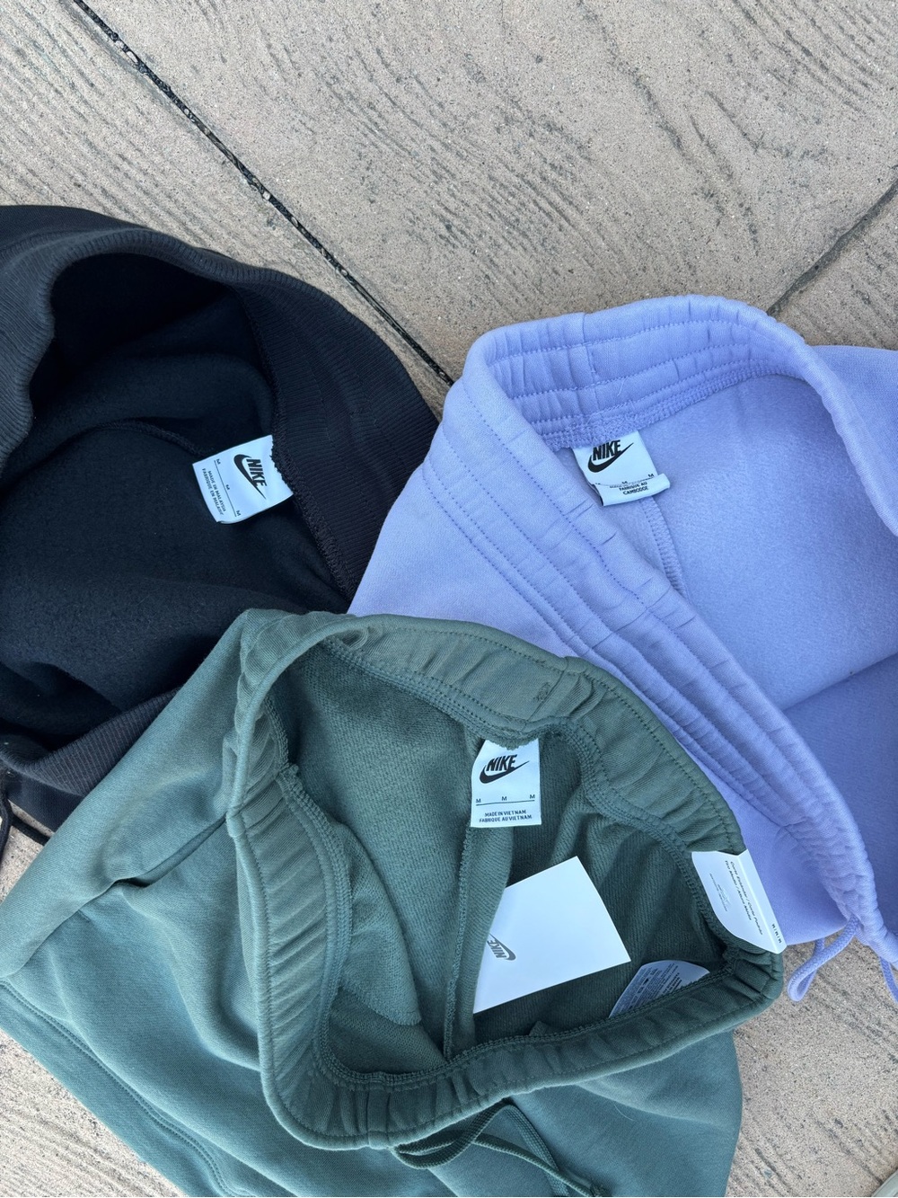 NIKE women's medium fleece Sweat Shorts lot bundle NEW & like new pockets - Picture 3 of 5
